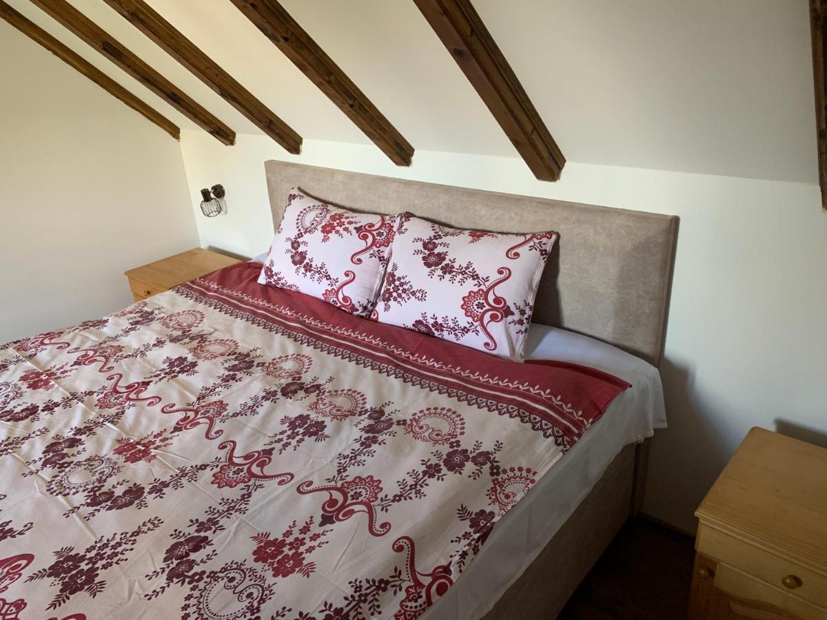 Lovcen Holiday Home Τσέτινιε Εξωτερικό φωτογραφία